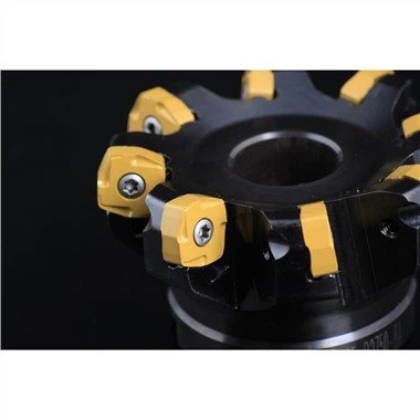 Mootori karterite vormimisdetailid